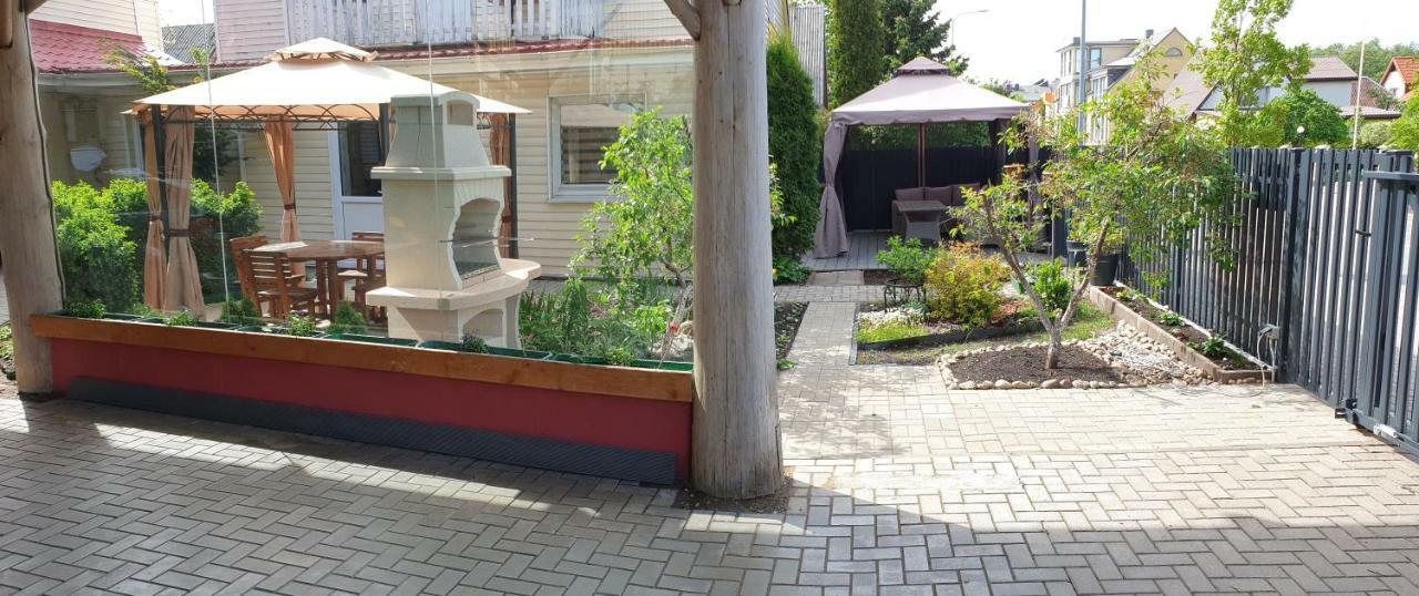 Zeliuga Apartments Паланга Экстерьер фото